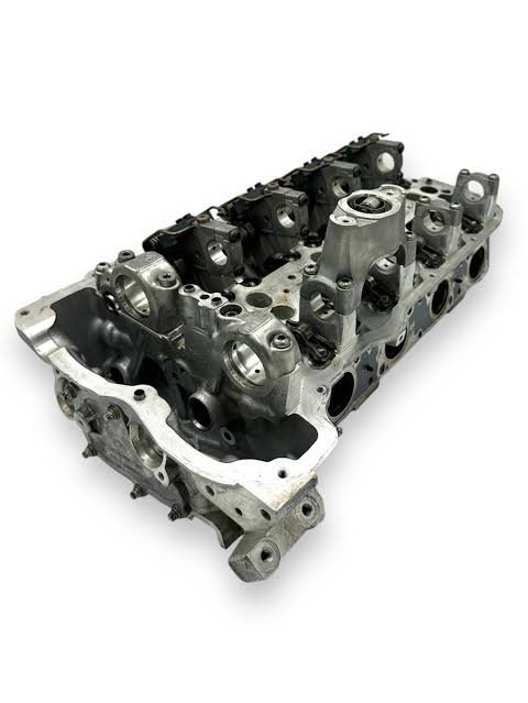 BMW 5 Series Cylinder Head (Used)