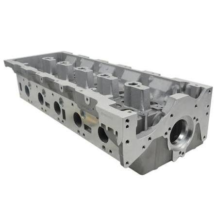 Mercedes G-Class Cylinder Head (Used)